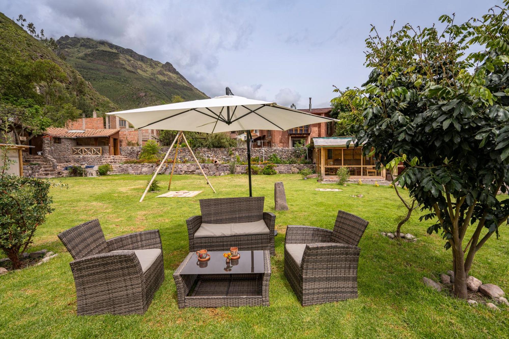 Unuwasi Hotel & Villa Calca Buitenkant foto